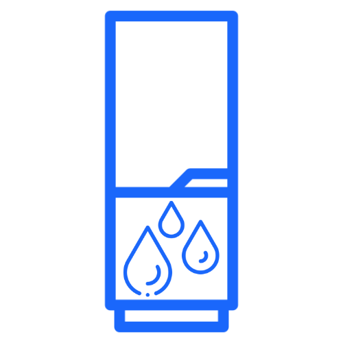 Течет вода под холодильником